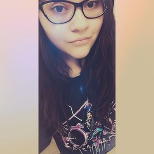 Meet your Posher, Marissa